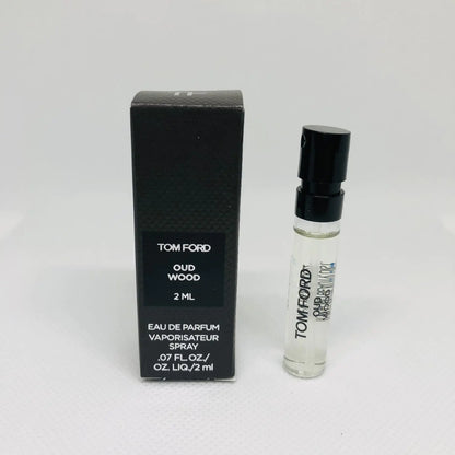 Tom Ford 1 Oud Wood Eau De Parfum EDP Spray proefflacons van 2 ml per stuk