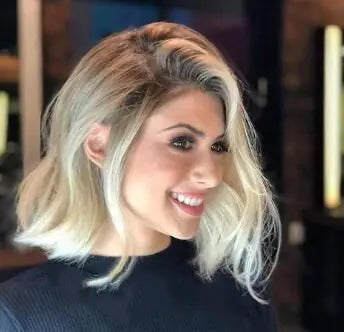 Wig Gentian Suhu Tinggi Wanita Bergaya dengan Poni